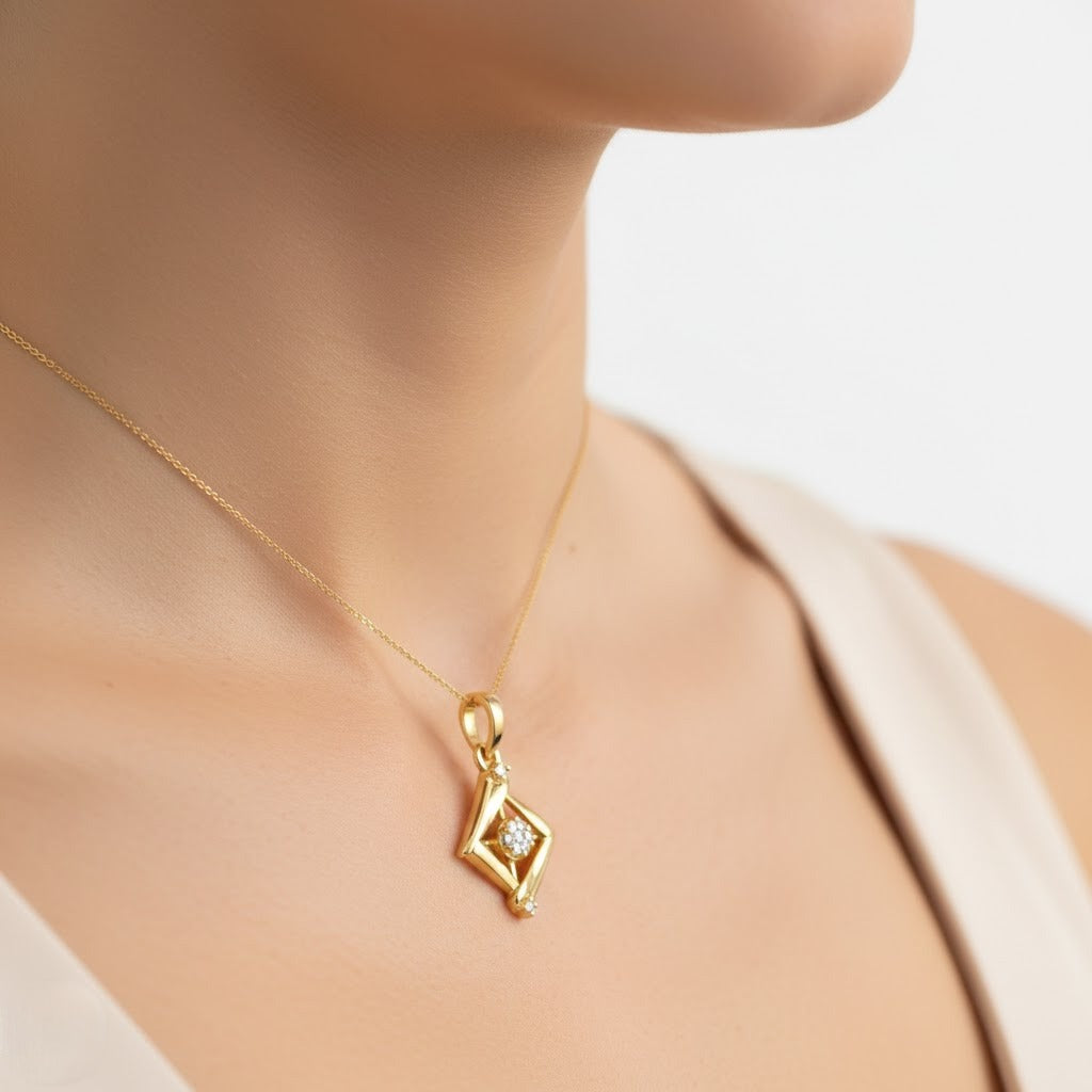 Elegant Square Frame Cluster Design Diamond Gold Pendant