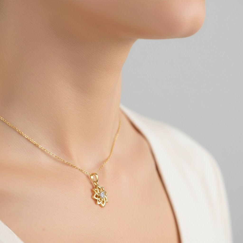 Blooming Petal Floral Cluster Diamond Gold Pendant