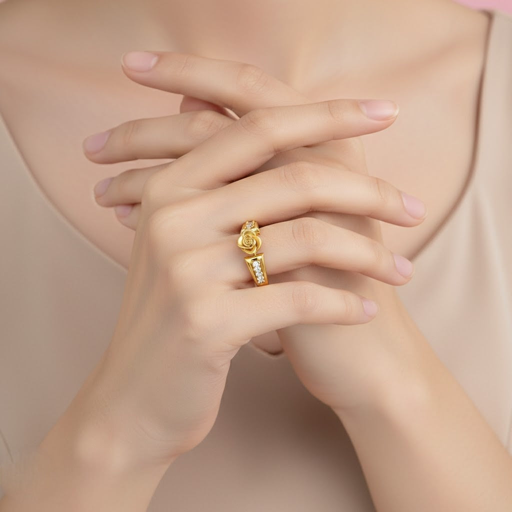 Rose Center Diamond Gold Ring