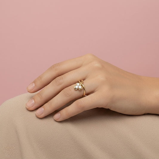 Petal Trio Bloom Diamond Gold Ring