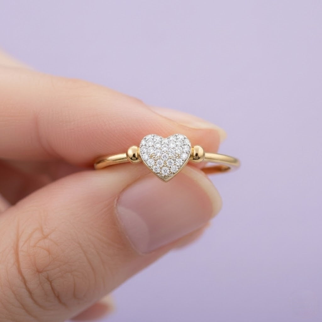 Sparkling Heart Diamond Ring