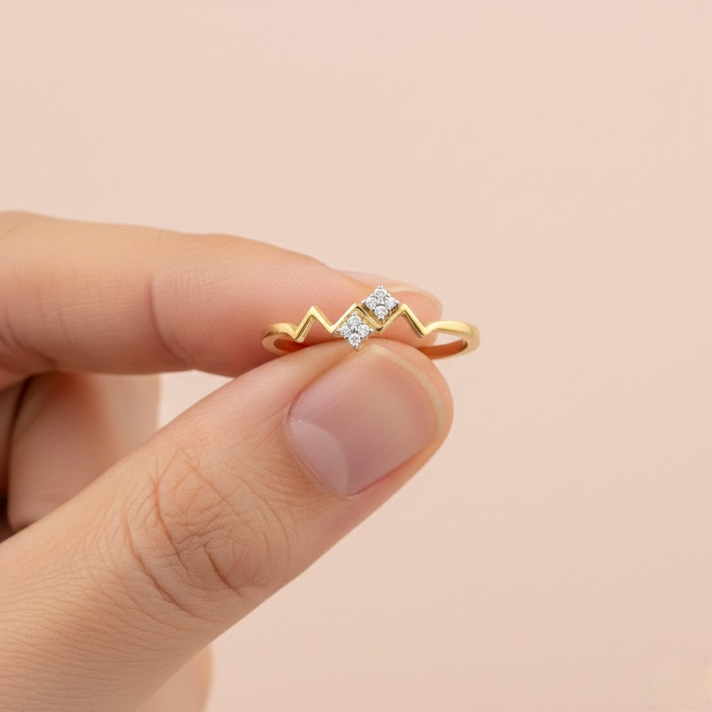 Modern Gold Zigzag Diamond Ring