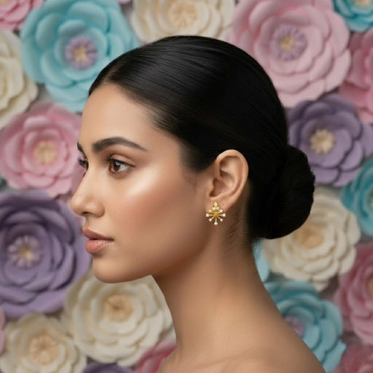 Teardrop Crest Earring