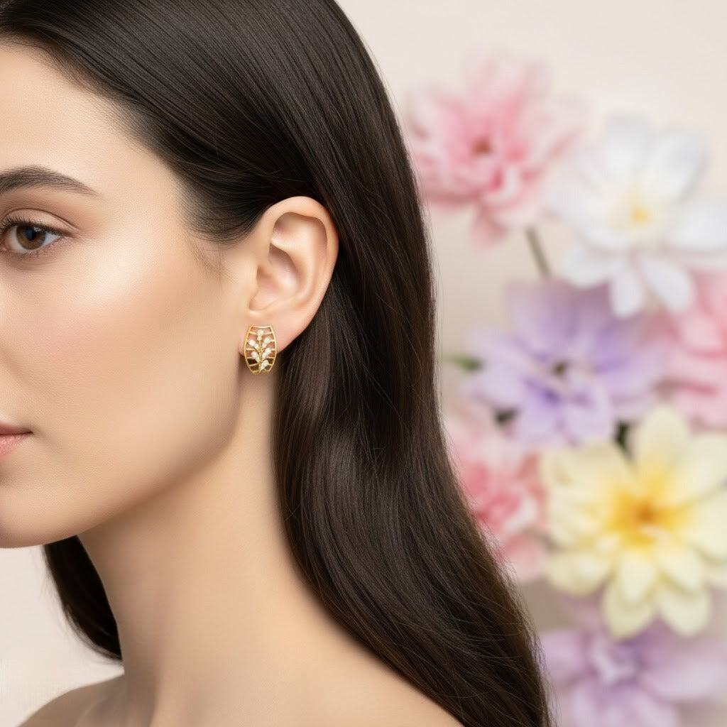 Leaf Frame Texture Diamond Gold Earrings