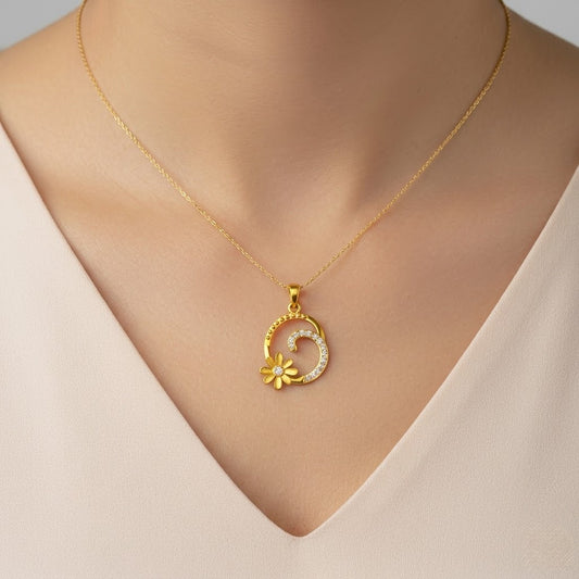 Elegant Floral Curve Motif diamond gold pendant