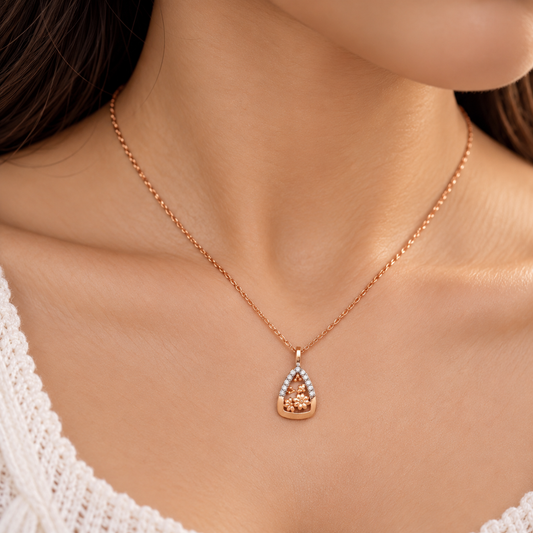 Freshly Picked Blooms Gold Chain and Pendant