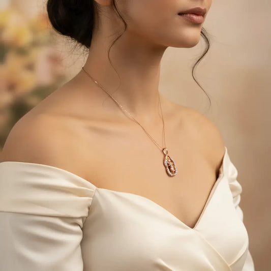 Tripataka mudra Bharathanatyam Gold Pendant