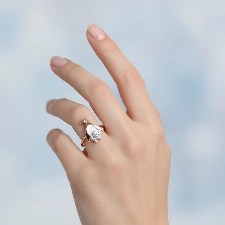 Pretty Penguin Gold Ring