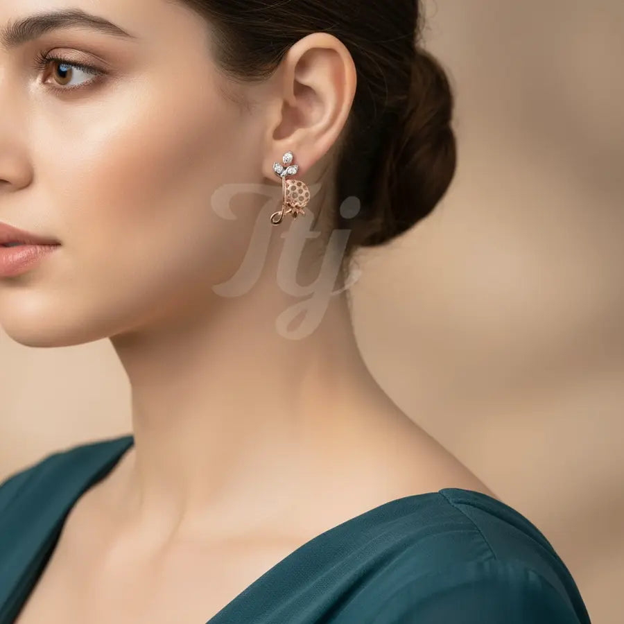 Honey Comb Gold Earrings