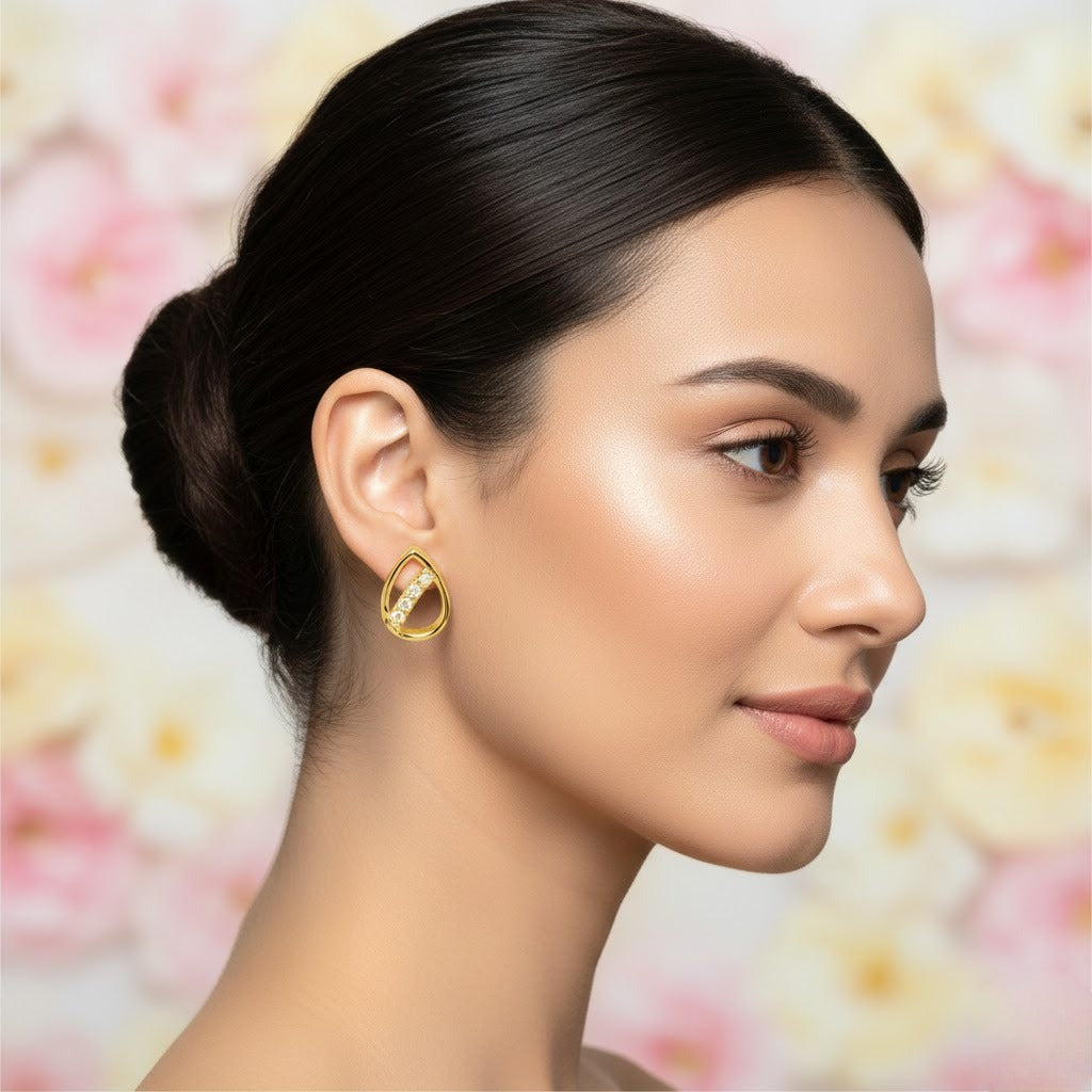 Flowing Teardrop Diamond Gold Earrings