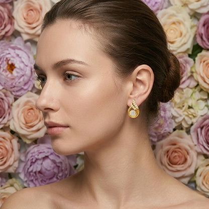 Flame Curve Drop Diamond Gold Earrings