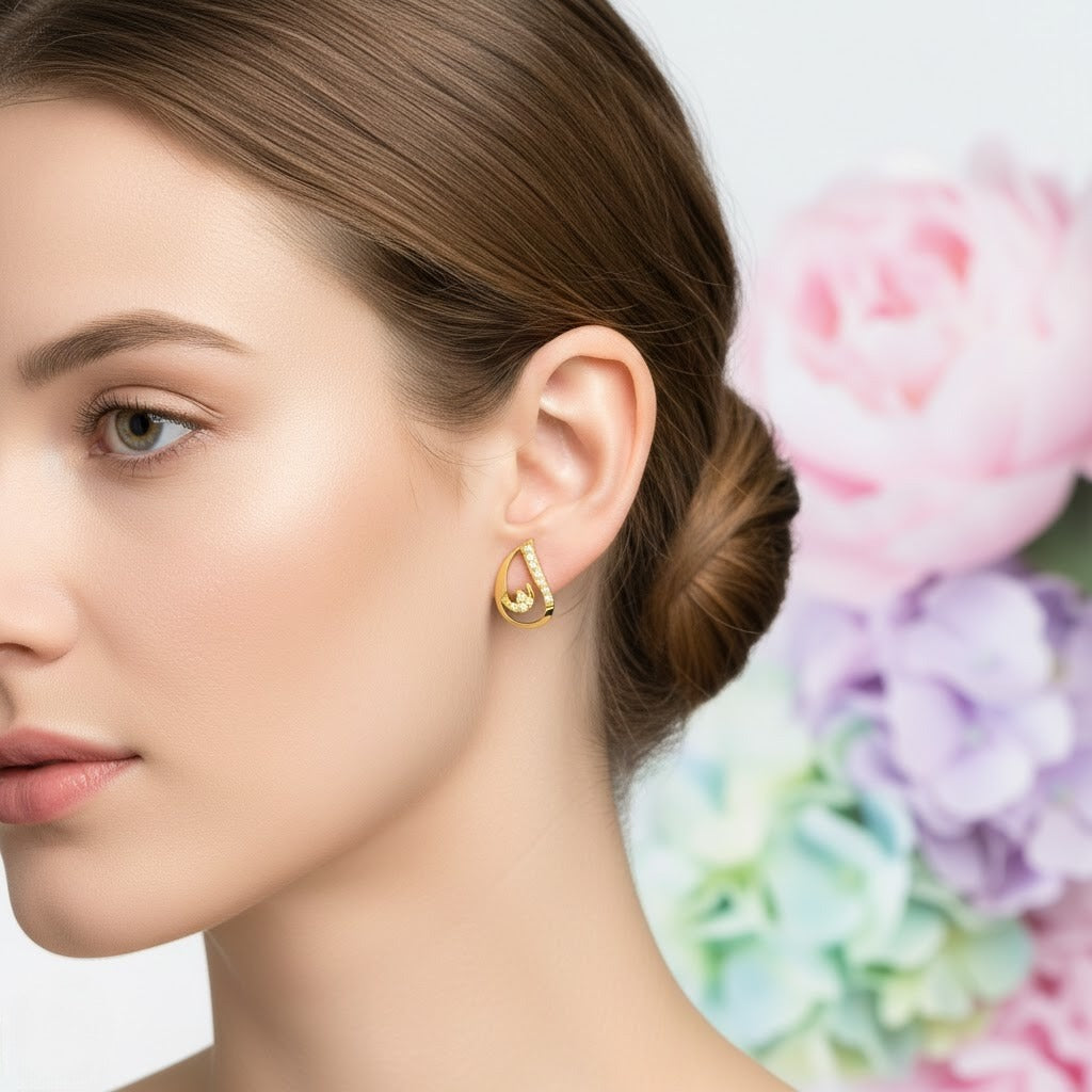Paisley Drop Curve Diamond Gold Earrings