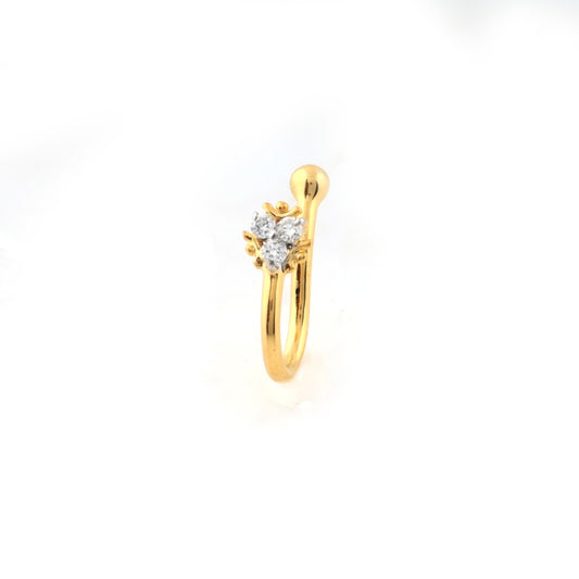 Elegant Trinity Diamond Gold Nose Pin