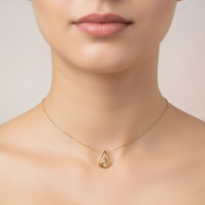 Nested Dew Sparkle Diamond Gold Pendant