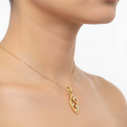Layered Leaf Trail Diamond Gold Pendant