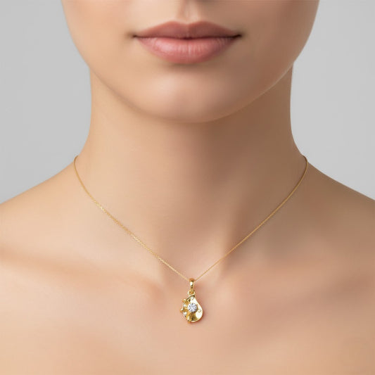 Graceful Swirl Motif with Sparkling Cluster Diamond Gold Pendant