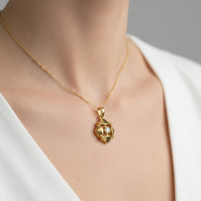 Geometric Blossom Radiance Diamond Gold Pendant