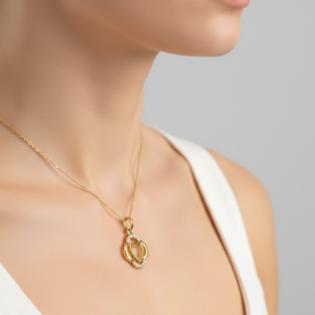 Interlocking Heart Circle Elegant Diamond Gold Pendant