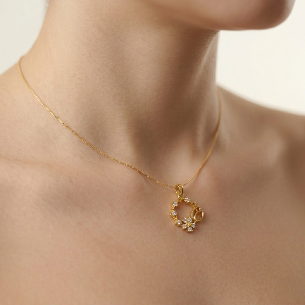 Delicate Floral Wreath Bloom Accent Diamond Gold Pendant