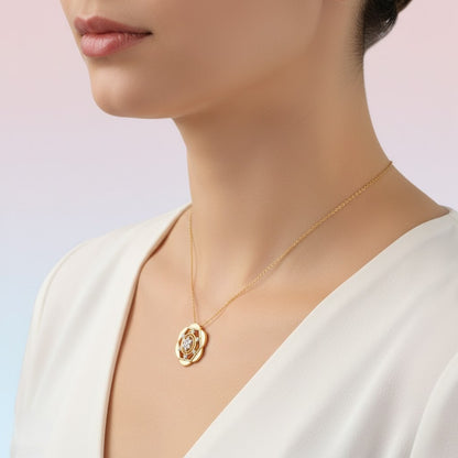 Geometric Floral Core diamond gold pendant