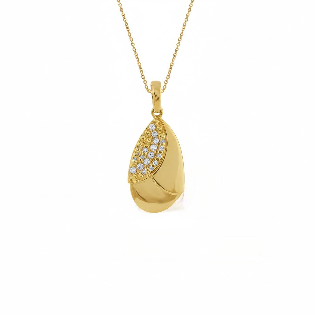 Layered Petal Glow Diamond Gold Pendant