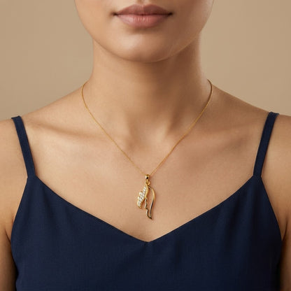 Elegant Gold Feather Diamond Pendant