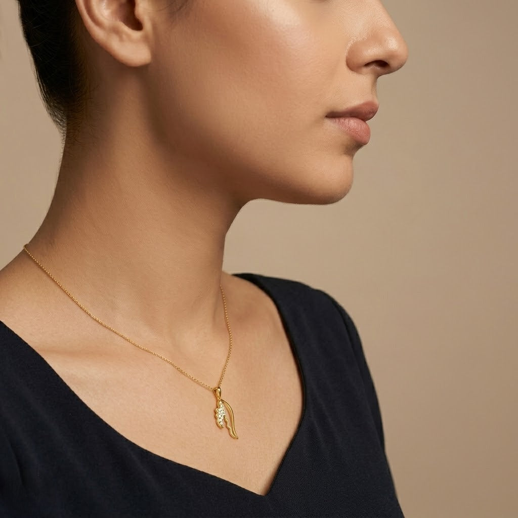 Elegant Gold Feather Diamond Pendant