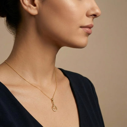 Elegant Gold Loop Diamond Pendant