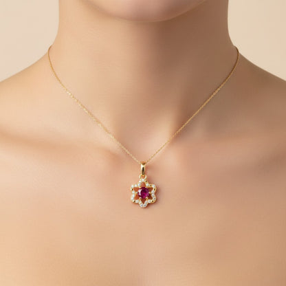 Elegant Floral Openwork Sparkle Design Diamond Gold Pendant