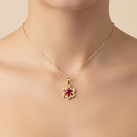 Elegant Floral Openwork Sparkle Design Diamond Gold Pendant