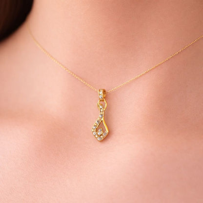 Twisted Lattice Drop Diamond Gold Pendant