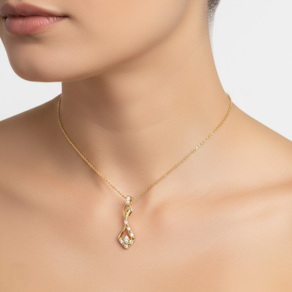 Twisted Lattice Drop Diamond Gold Pendant