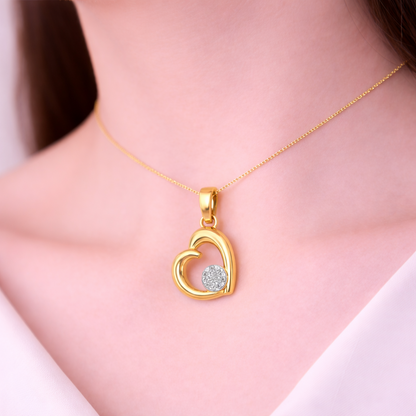 Soft Heart Curve Center Sparkle Diamond Gold Pendant