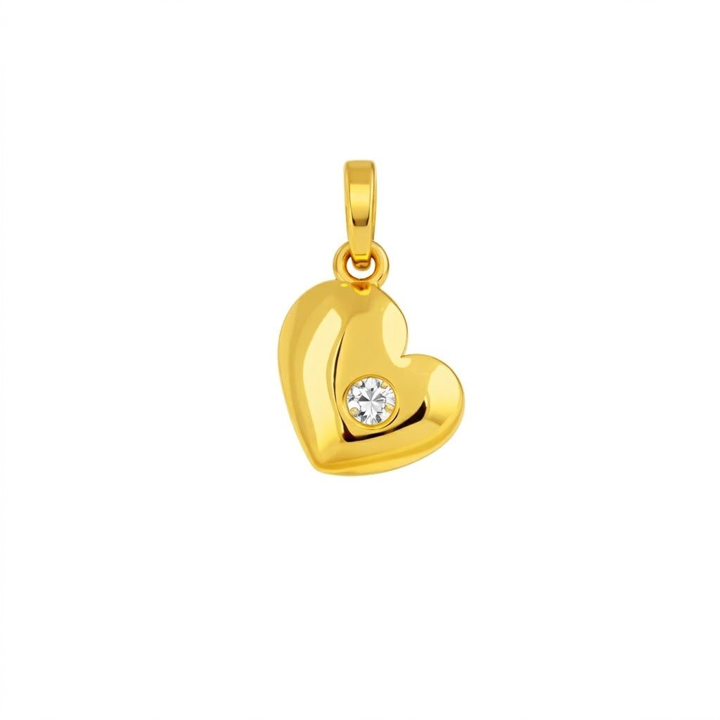 Classic Heart Center Sparkle Design Diamond Gold Pendant