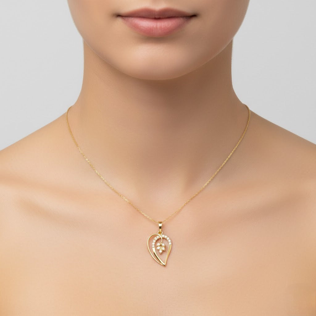 Elegant Leaf Drop Motif Diamond Gold Pendant