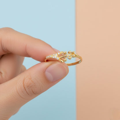 Nature Inspired Branch Sparkle Design Diamond Gold Ring