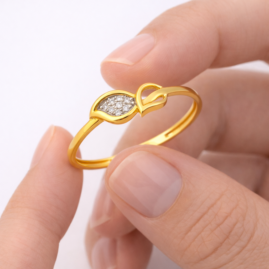 Soft Bloom Leaves Diamond Gold Ring