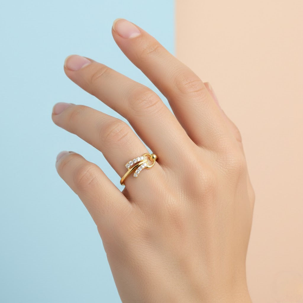 Modern Loop Curve Sparkle Design Diamond Gold Ring