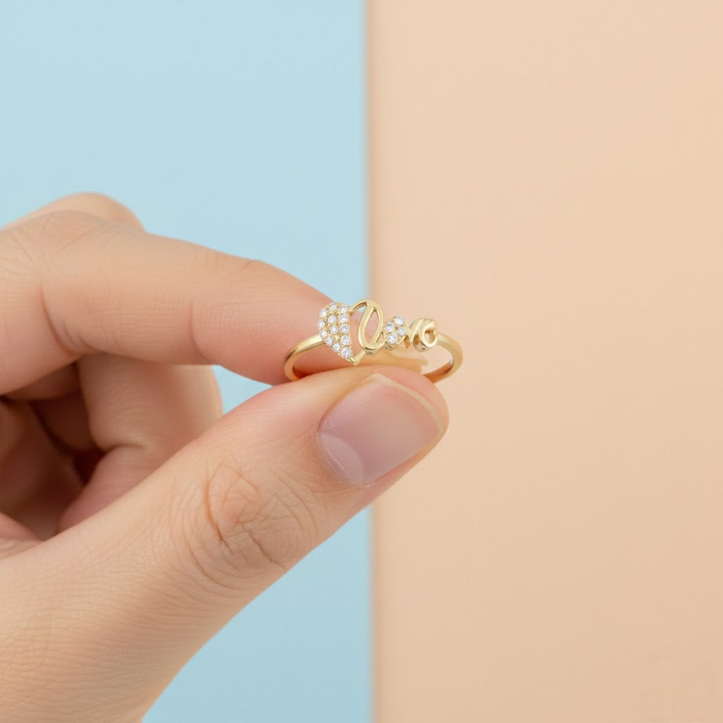 Charming Heart Love Motif Diamond Gold Ring
