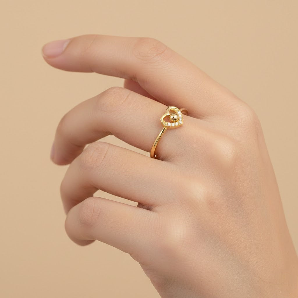 Sweet Heart Embrace Center Motif Diamond Gold Ring