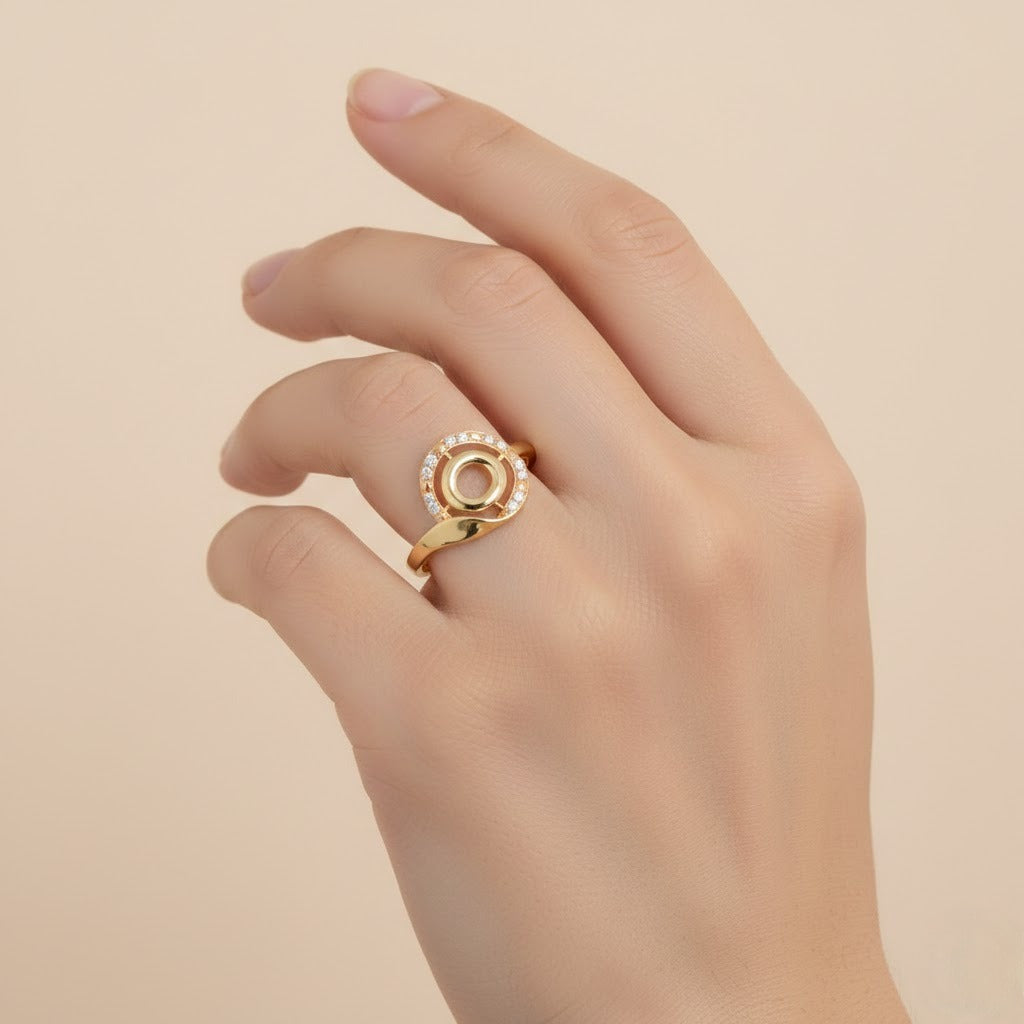 Modern Oval Halo Flow Design Diamond Gold Ring