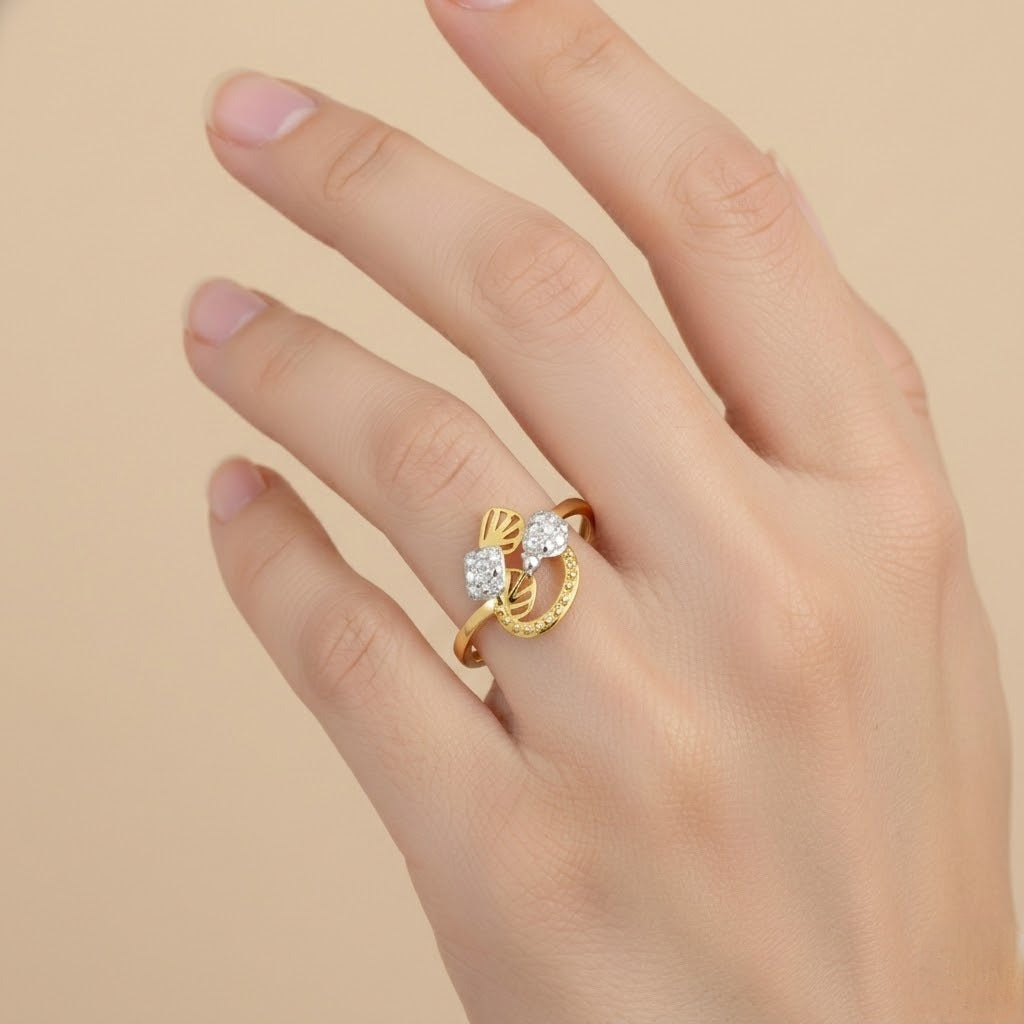Artistic Twin Floral Loop Design Diamond Gold Ring