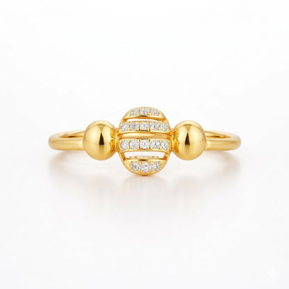 Classic Circular Sparkle Design Diamond Gold Ring