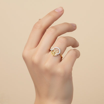 Halo Crest Motif Diamond Gold Ring