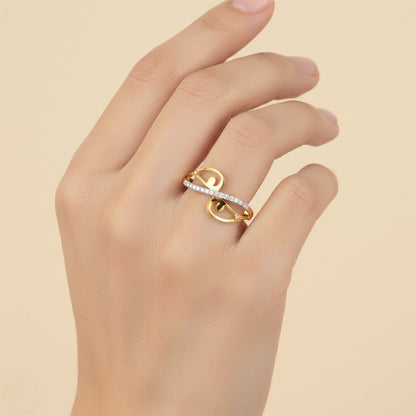 Elegant Infinity Swirl Design Diamond Gold Ring