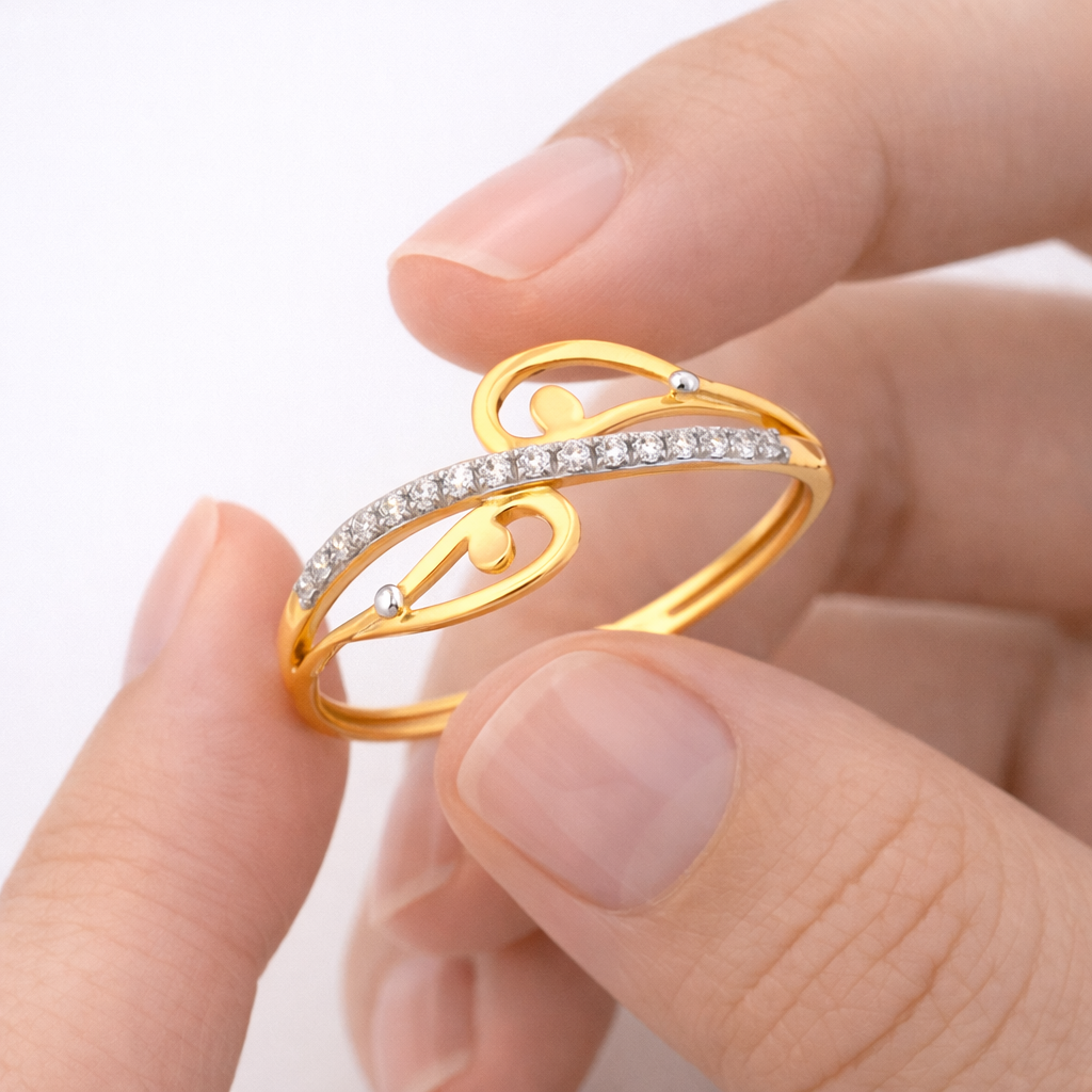 Elegant Infinity Swirl Design Diamond Gold Ring