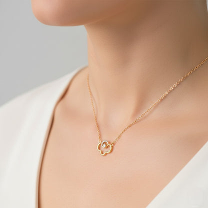 Delicate Clover Curve Sparkle Diamond Gold Pendant
