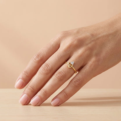 Elegant Gold Twist Diamond Ring