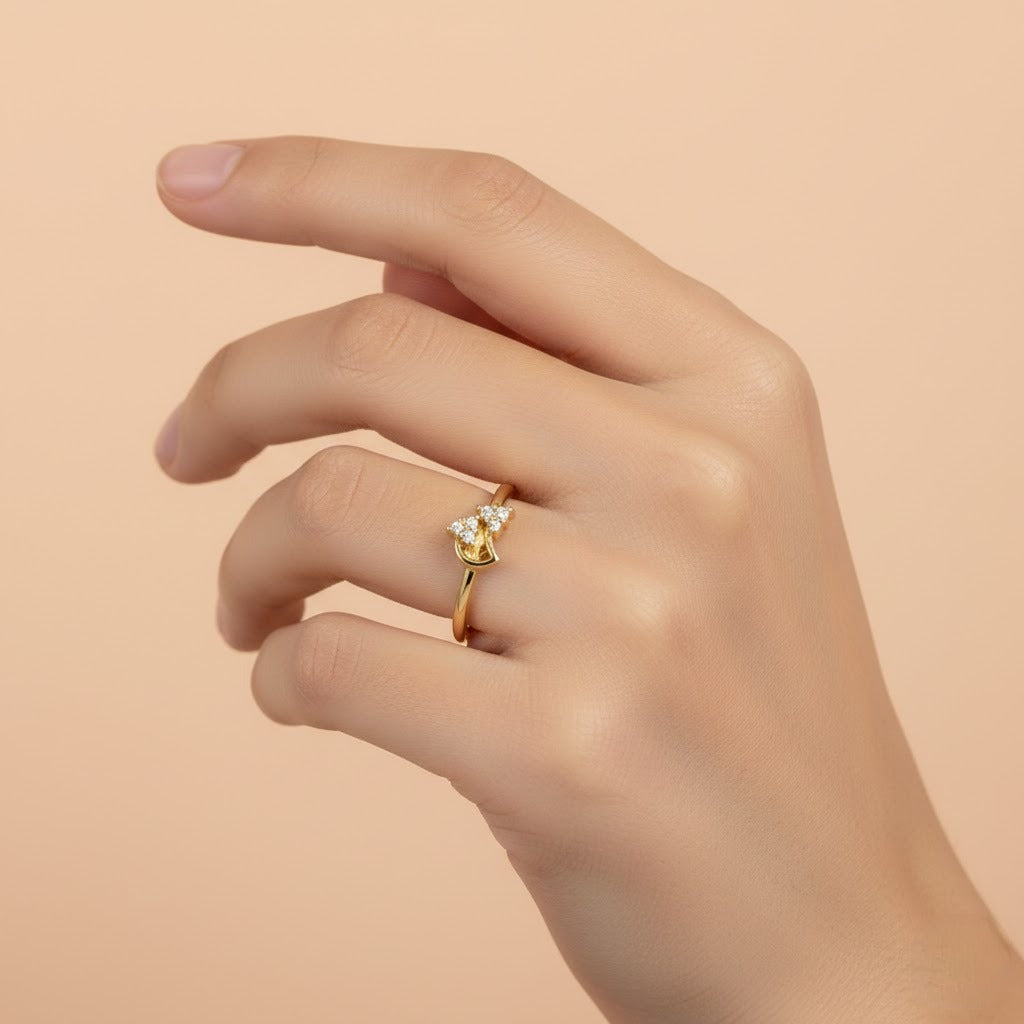 Radiant Crest Gold Ring