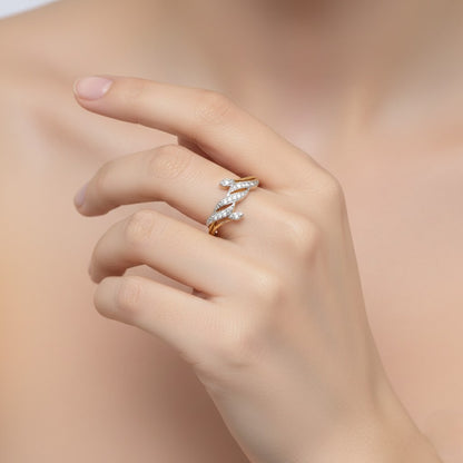 Graceful Gold Leaf Diamond Ring